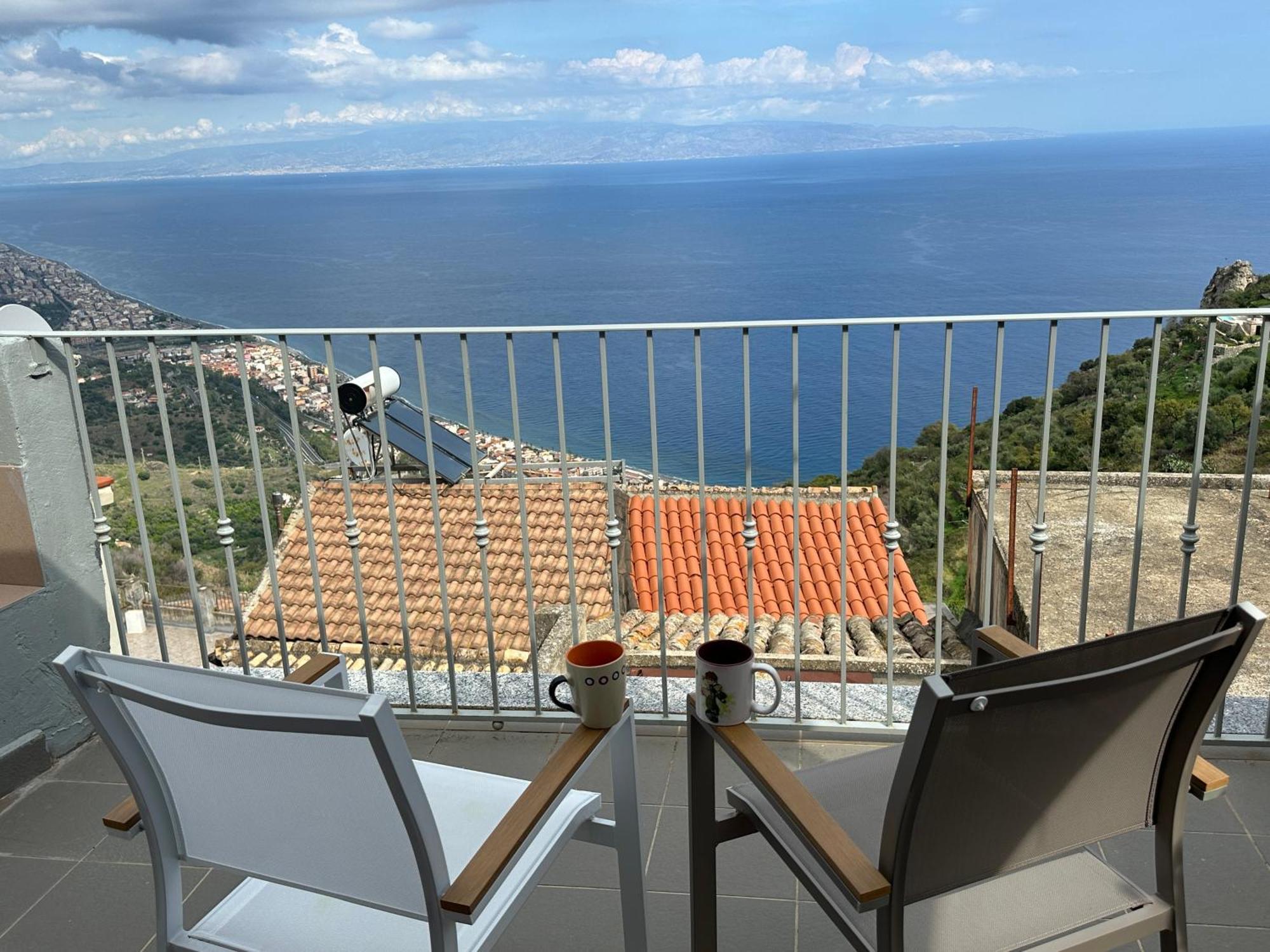 Al Vicoletto House Villa Forza dʼAgro Екстериор снимка